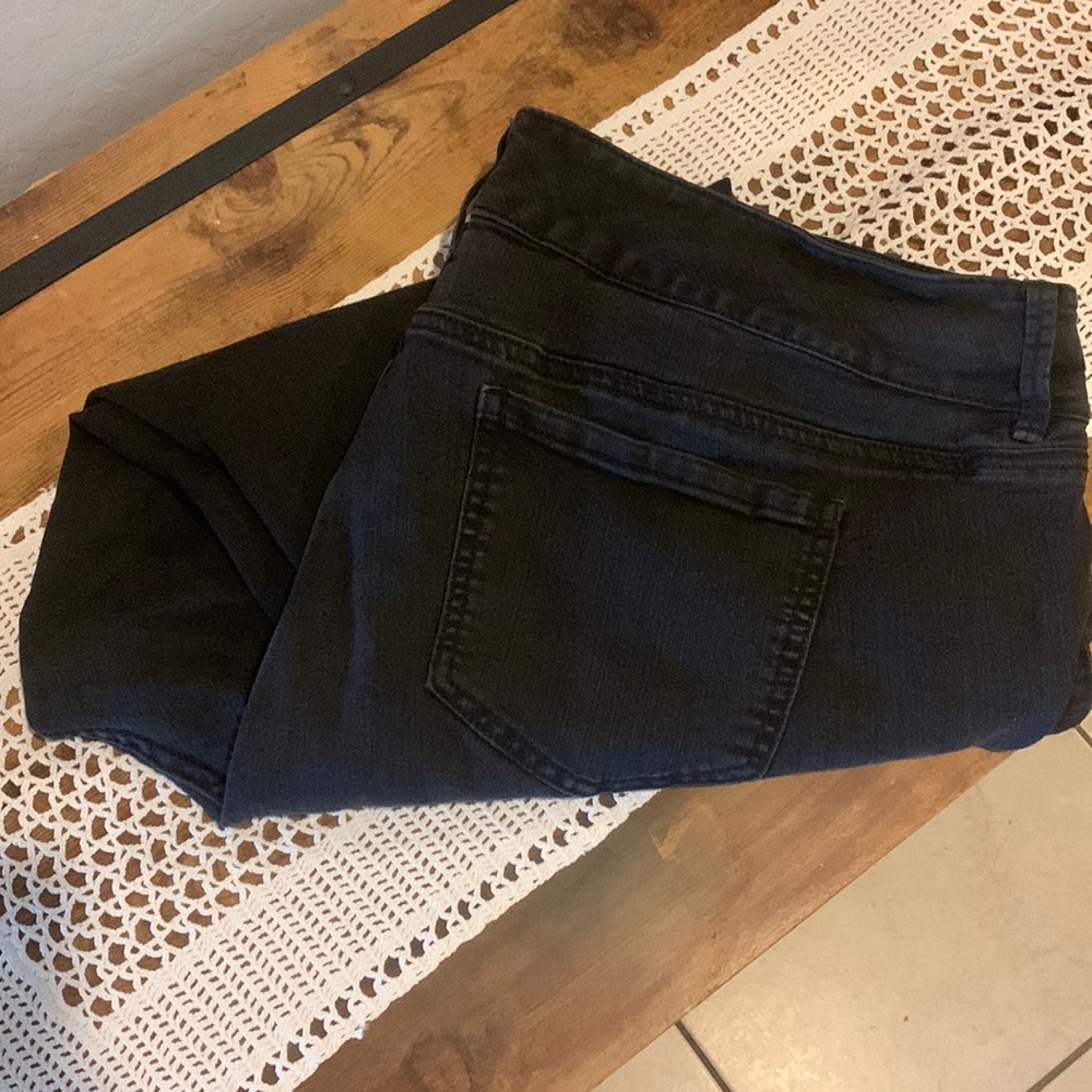 Torrid black faded wash jeans ankle stretch jean